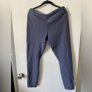 Mondetta leggings with pockets size XL